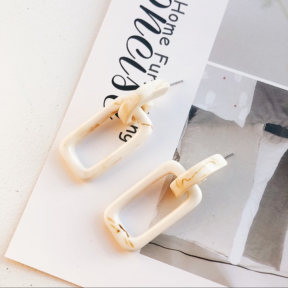 Resin Chic Marble and Coffee Square Drop Earrings - Picture 3 of 8